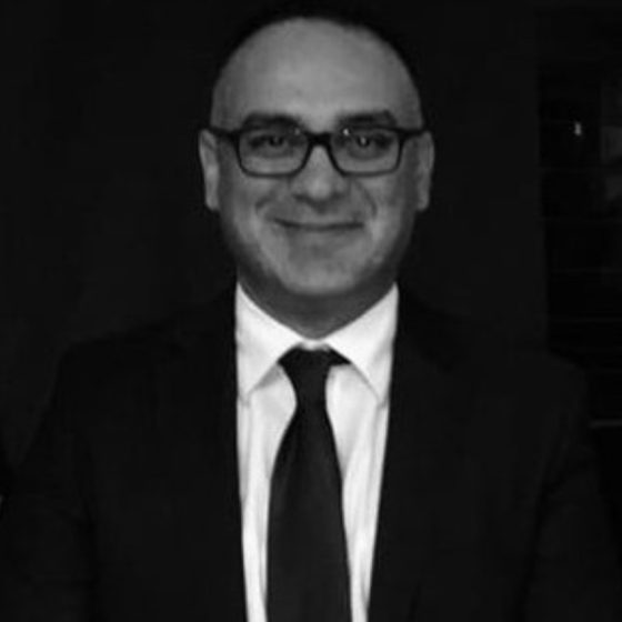 Turkish-Canadian Society eski başkanlarımızdan, değerli büyüğümüz Zeki Bağran’ı kaybetmenin derin üzüntüsünü yaşıyoruz.